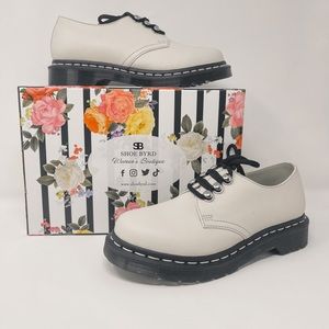 1461 Dr. Merten's Hardware Leather Oxford Shoe